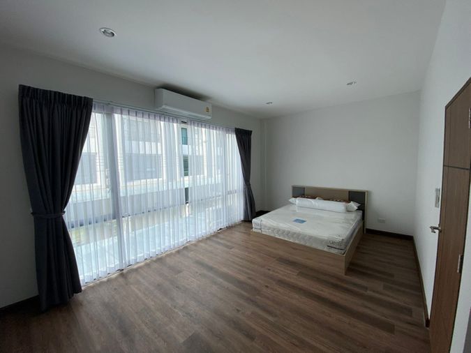 ให้เช่าทาวน์โฮม 3 ห้องนอน 200 ตร.ม. 22.8 ตร.ว. คอร์ดิซ แอท อุดมสุข