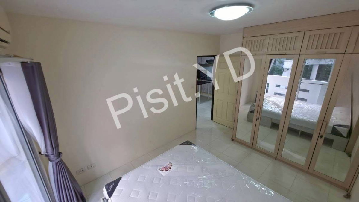 รูป Y150 ให้เช่าคอนโด Baan Suanthon Srinakarin(บ้านสวนธน ศรีนครินทร์)ห้องใหญ่ วิวสวน เงียบสงบ(ฟีล บ้านเดี่ยว)ฟรีที่จอดรถ🚗และฟรีค่าส่วนกลาง ราคาพิเศษ🔥 - รูปที่ 4/30