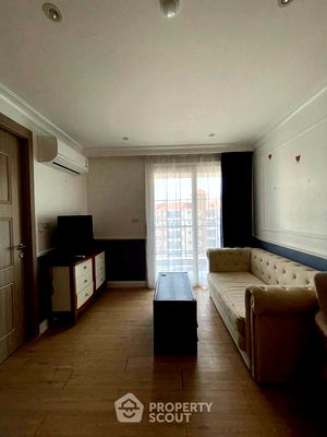 คอนโดให้เช่า : คอนโด 1-ห้องนอน ที่ เซเว่น ซีส์ โคท ดาซูร์ ใกล้ เมืองพัทยา (ID 2485990)