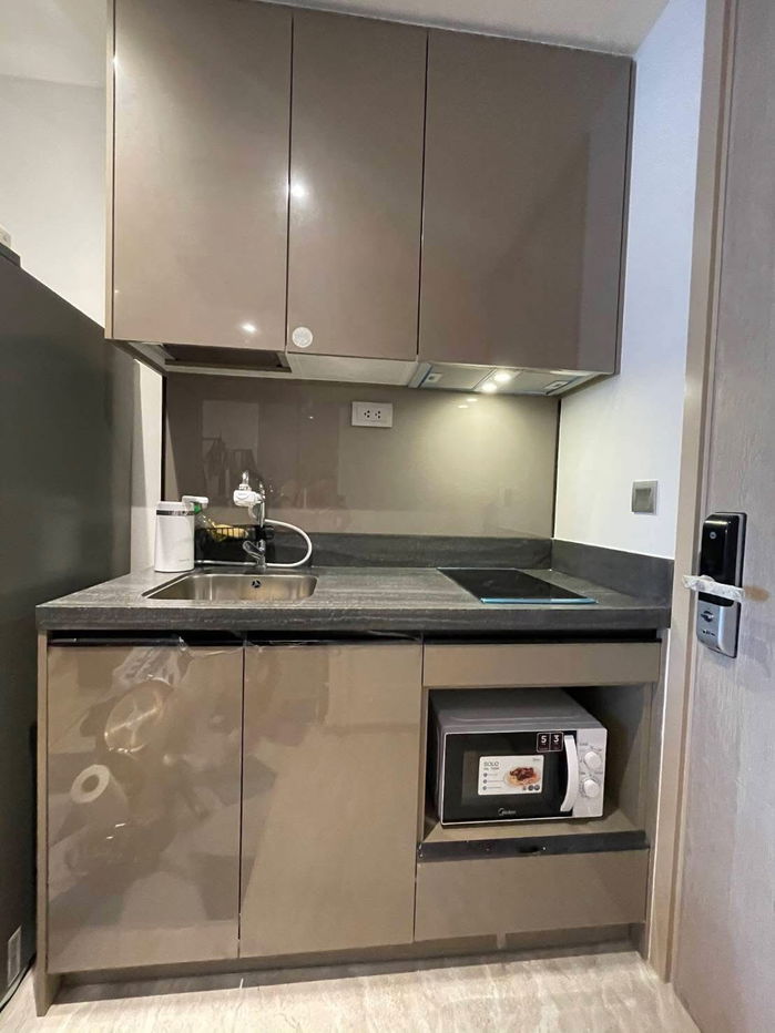 picture Ashton Asoke - Rama                  9  - 9/11