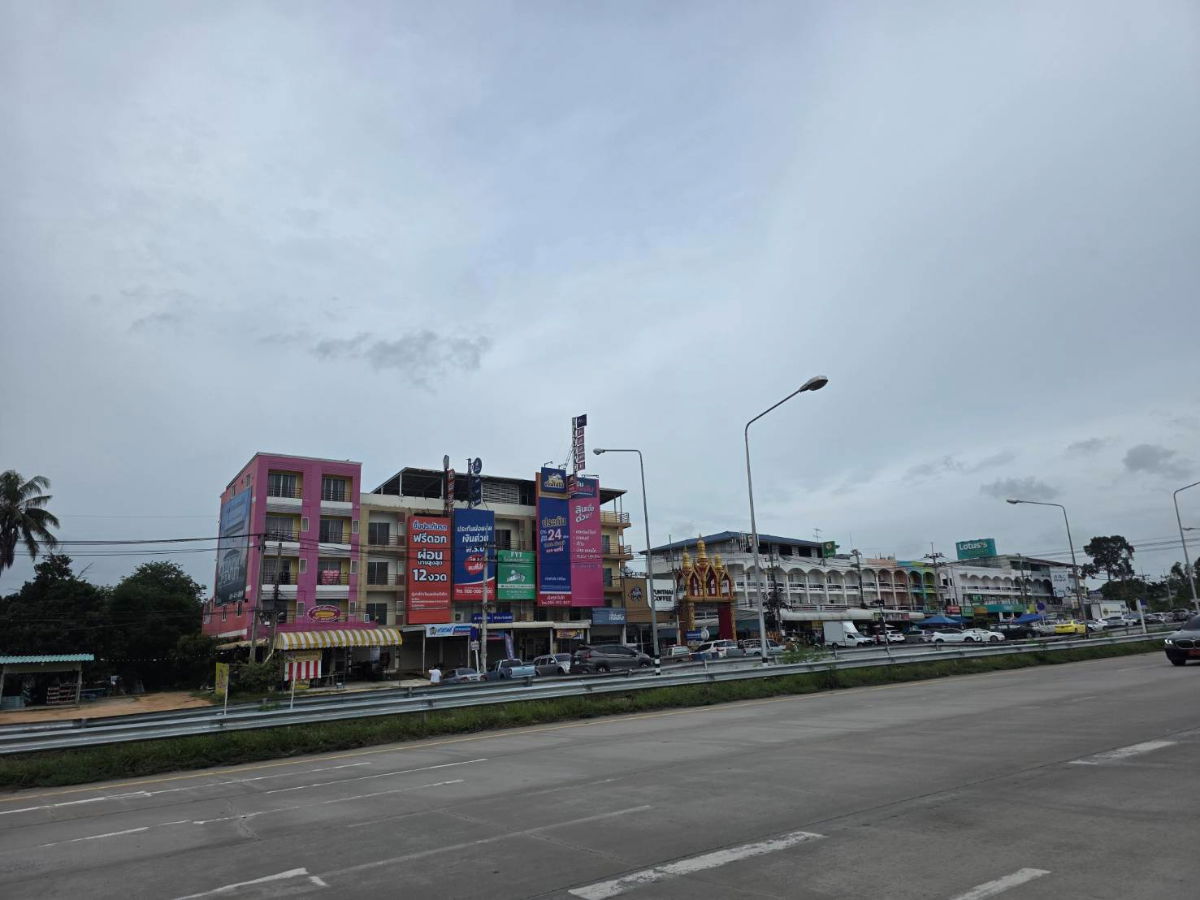 รูป ขายที่ดินถมแล้ว แปลงมุม!! ราคาดี!! ติดถนน 2 ด้านถนนกว้าง บรรยากาศธรรมชาติ!!! ขายที่ดิน 83 ตรว.หนองหัวแรด 1,พัทยา(pattaya) วัดหนองเกตุน้อย - รูปที่ 1/15