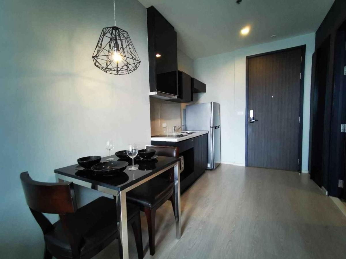 picture Condo for Rent: Rhythm Sukhumvit 44/1 Near BTS Phra Khanong - 2/5