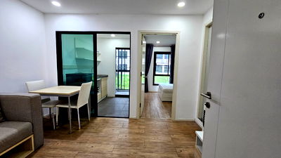 Condos for rent Bang Bua Thong Nonthaburi : The Midd Condo , Fully Furnished, Near MRT Talad Bang Yai (MID118)