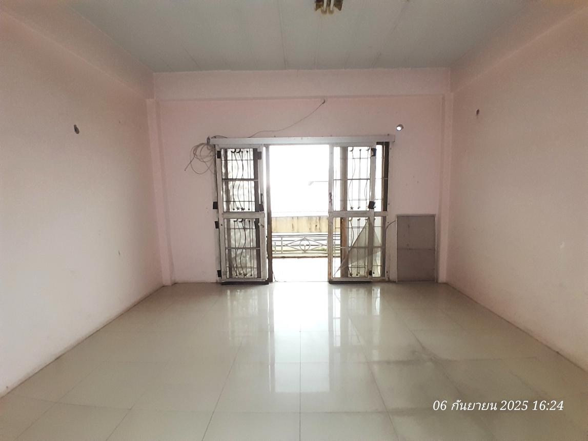 รูป อาคารพาณิชย์ สำหรับขาย รุ่งกิจวิลล่า 9 คลองสามประเวศ เขตลาดกระบัง กรุงเทพมหานคร - รูปที่ 22/32