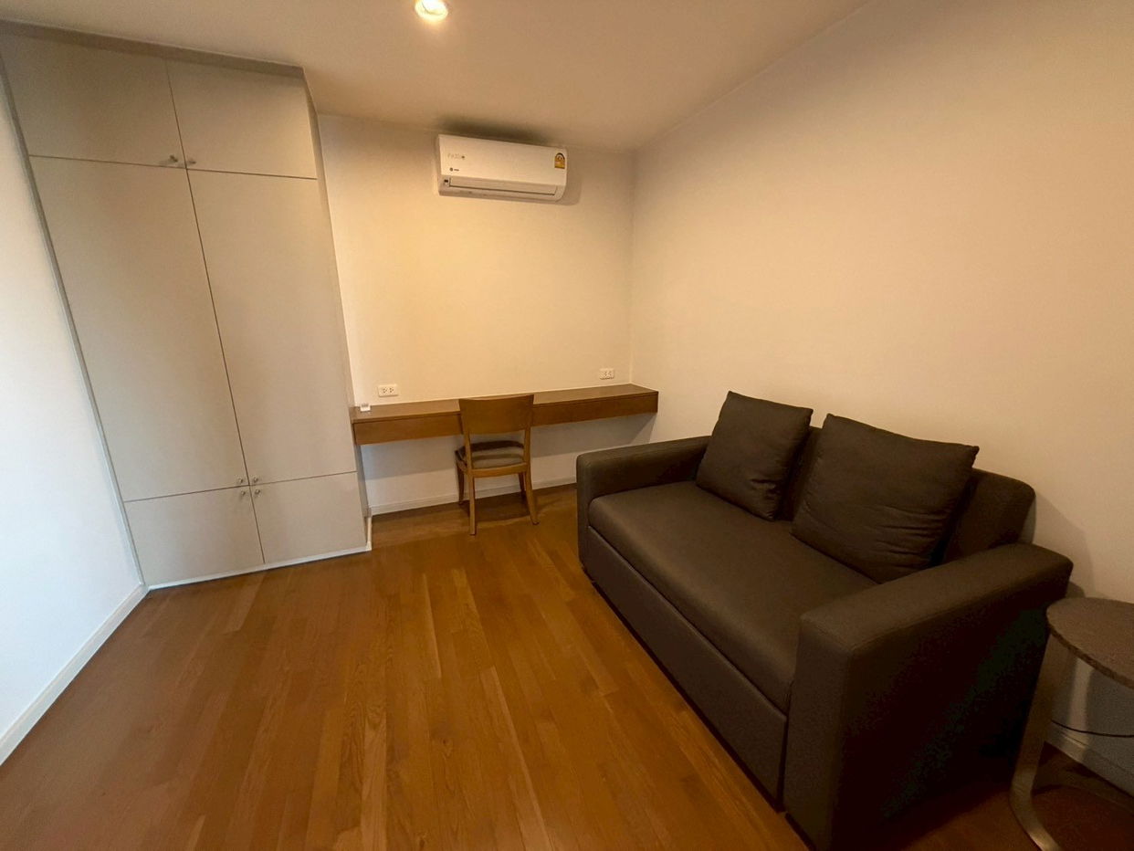 รูป LTH13985 – Condo for Rent | Bangkok Garden Apartments | 240 sqm | 3+1 Beds 4 Baths | Near BTS Chong Nonsi | 95K/Month | คอนโดให้เช่า แบงค็อก การ์เด้น อพาร์ตเมนต์ - รูปที่ 3/7