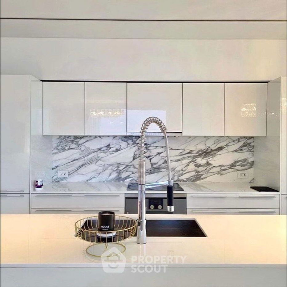 รูป คอนโด 2-ห้องนอน ที่ โฟร์ซีซัน ไพรเวท เรสซิเดนซ์ กรุงเทพมหานคร ใกล้ BTS สะพานตากสิน (ID 2353643) - รูปที่ 5/9