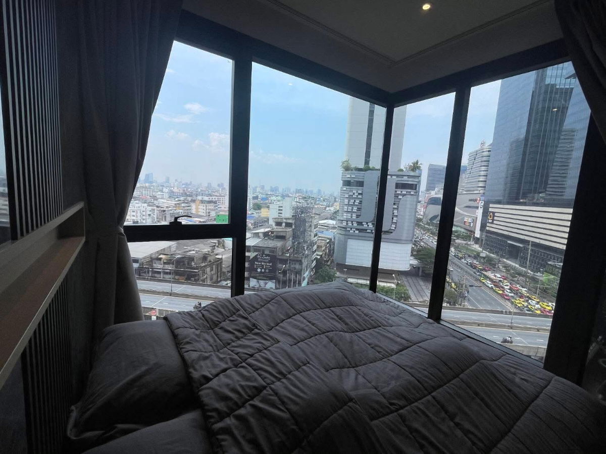 picture Ashton Asoke - Rama                  9  - 10/11