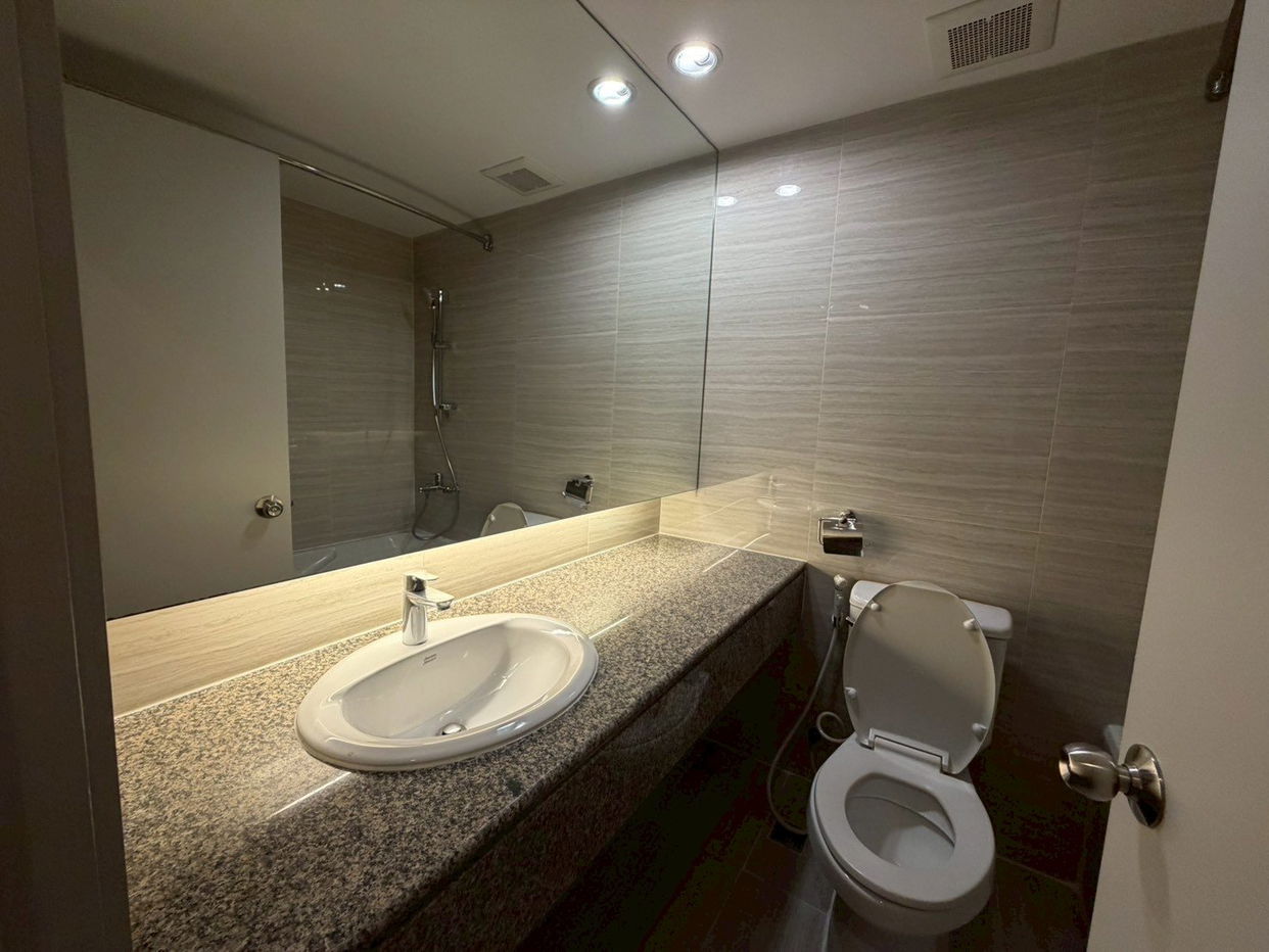 picture LTH13983 – Condo for Rent | Bangkok Garden Apartments | 240 sqm | 3+1 Beds 4 Baths | Near BTS Chong Nonsi | 95K/Month | คอนโดให้เช่า แบงค็อก การ์เด้น อพาร์ตเมนต์ - 3/10