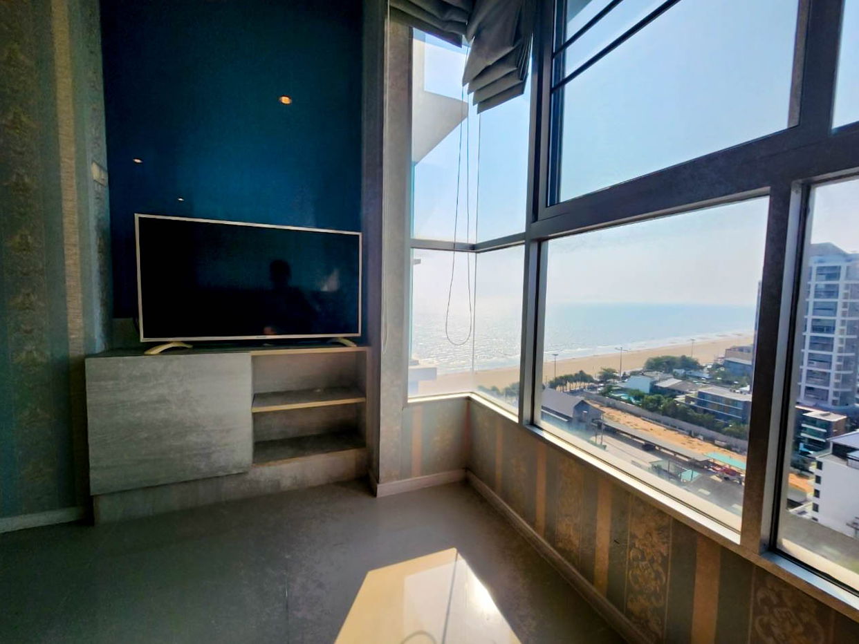 picture 2-Bed Sea View Condo for Sale at Lumpini Park Beach Jomtien - 6/12