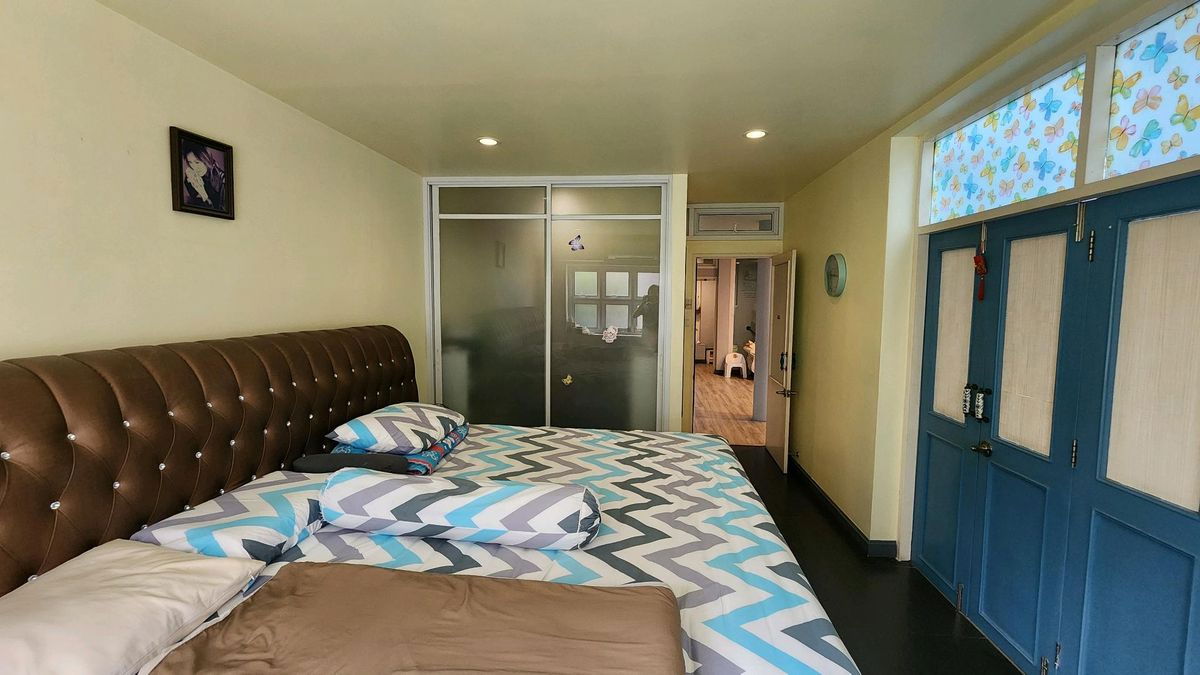 รูป ขายตึกแถวรีโนเวทใหม่ 4 ชั้นครึ่ง 2 คูหา เซนต์หลุยส์ 3 สาทร จันทน์ 18/7 แยก 17 - รูปที่ 9/17