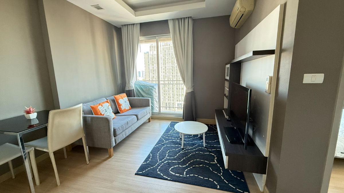 รูป **ให้เช่าด่วน! พร้อมเข้าอยู่ — คอนโด ทรู ทองหล่อ  ชั้น 22 | 31 ตร.ม. | 1 นอน 1 น้ำ |  ใกล้โรงพยาบาลกรุงเทพ ใกล้ Bts สถานีทองหล่อ ติดถนนทองหล่อ - รูปที่ 7/11