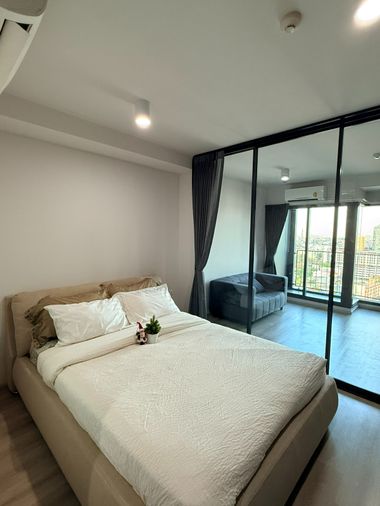 ปล่อยเช่าด่วน ราคาดีที่สุด!! ใกล้ MRT สุทธิสาร ห้องสวย สภาพใหม่ / พร้อมเข้าอยู่ 24 ธ.ค. 68 นี้✨IDEO Ratchada - Sutthisan