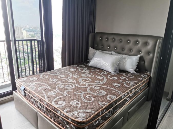 T1171267 ให้เช่า คอนโด The Politan Rive (เดอะ โพลิแทน รีฟ) ขนาด 31 ตร.ม ชั้น 33 ห้องมุม