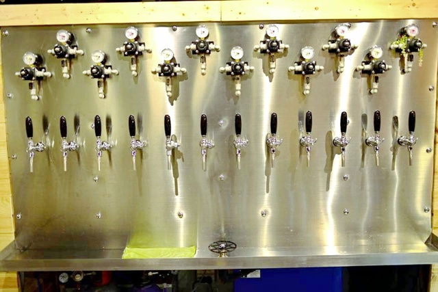 รูป กรึ่มๆขึ้นรถไฟฟ้าอย่างปลอดภัย MRTแจ้งวัฒนะ14 140ม. ให้เช่าอาคาร 3ชั้น 2คูหา 280 ตร.ม. ร้านคราฟเบียร์ ม.ธุรกิจบัณฑิตย์ 2.5 กม.ผู้คนหนาแน่น - รูปที่ 2/8