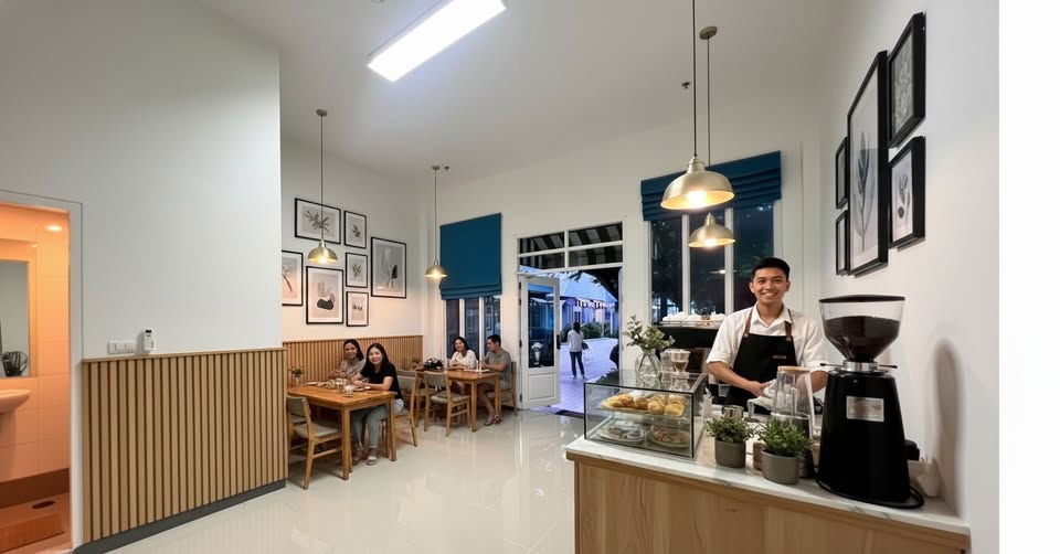 รูป  EHL-250770 ขาย Shop ห้องเปล่าพร้อมเริ่มธุรกิจทันที - รูปที่ 7/13