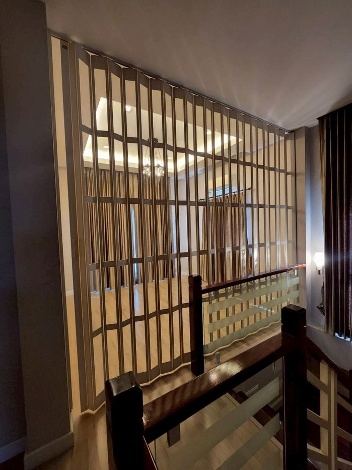 รูป บ้านเดี่ยว 2 ชั้น หมู่บ้านลัดดาวิลล์ โครงการ 4 บนที่ดินขนาดกำลังดี ฟังก์ชันครบ พร้อมอยู่จริง  ทำเลเดินทางสะดวก ใกล้รถไฟฟ้าและศูนย์การค้า List :92553 - รูปที่ 9/10