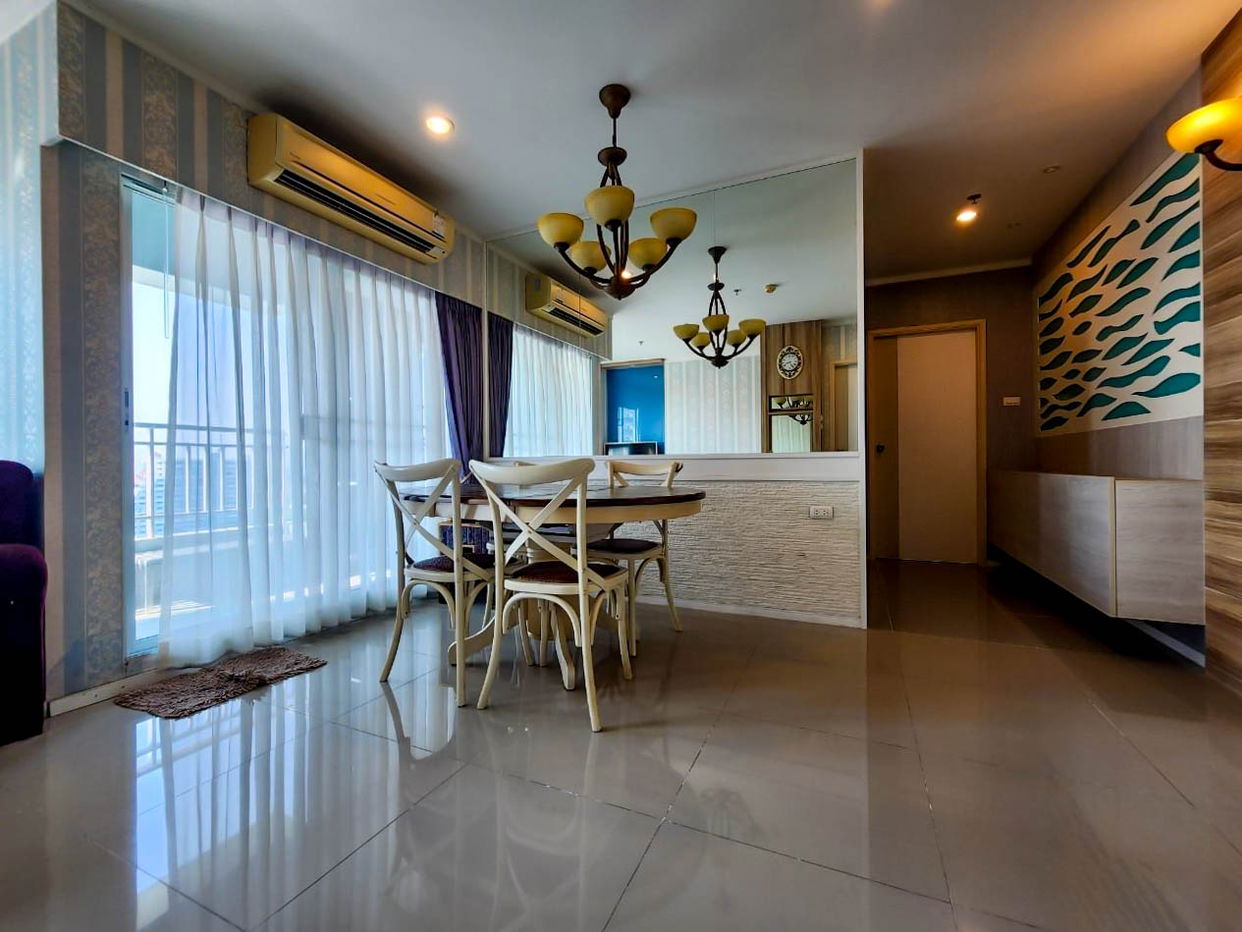 picture 2-Bed Sea View Condo for Sale at Lumpini Park Beach Jomtien - 1/12