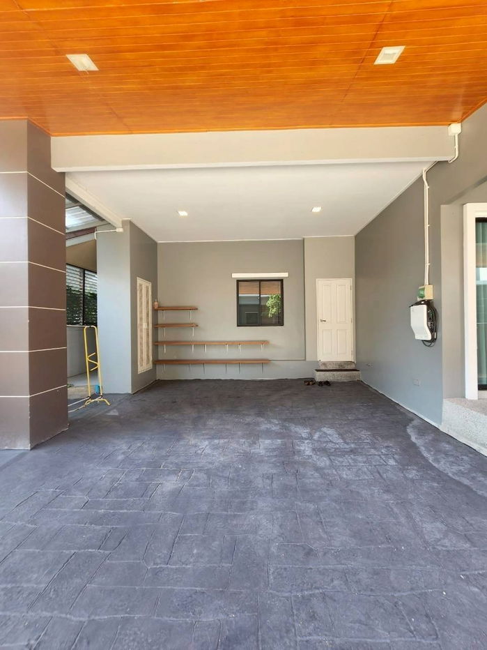 รูป บ้านเดี่ยว 2 ชั้น หมู่บ้านลัดดาวิลล์ โครงการ 4 บนที่ดินขนาดกำลังดี ฟังก์ชันครบ พร้อมอยู่จริง  ทำเลเดินทางสะดวก ใกล้รถไฟฟ้าและศูนย์การค้า List :92553 - รูปที่ 10/10