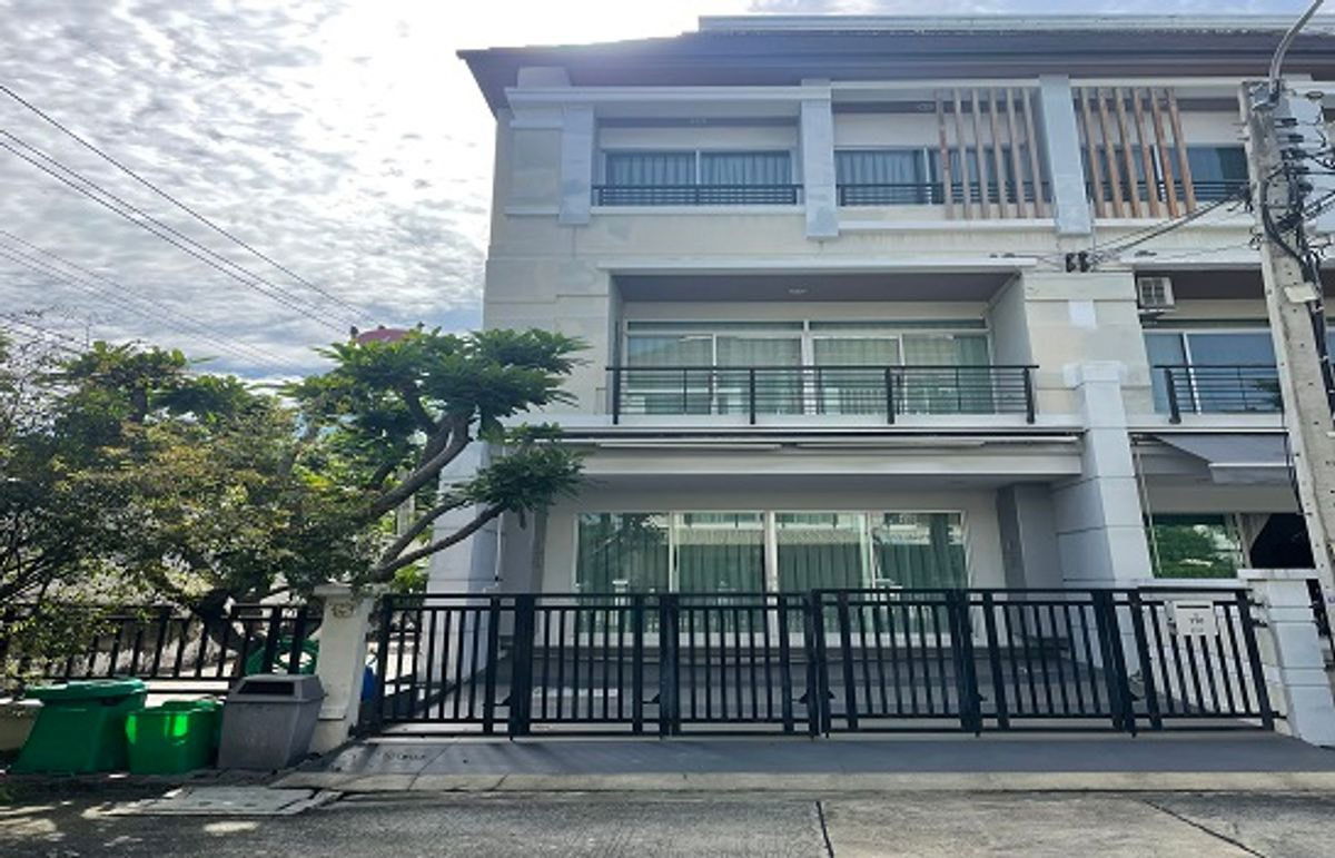 รูป ขายด่วนทาวน์โฮม บ้านกลางเมือง Urbanion ศรีนครินทร์ 46/1 ตกแต่งครบพร้อมเข้าอยู่ บ้านหลังมุม (N.1951) - รูปที่ 1/14