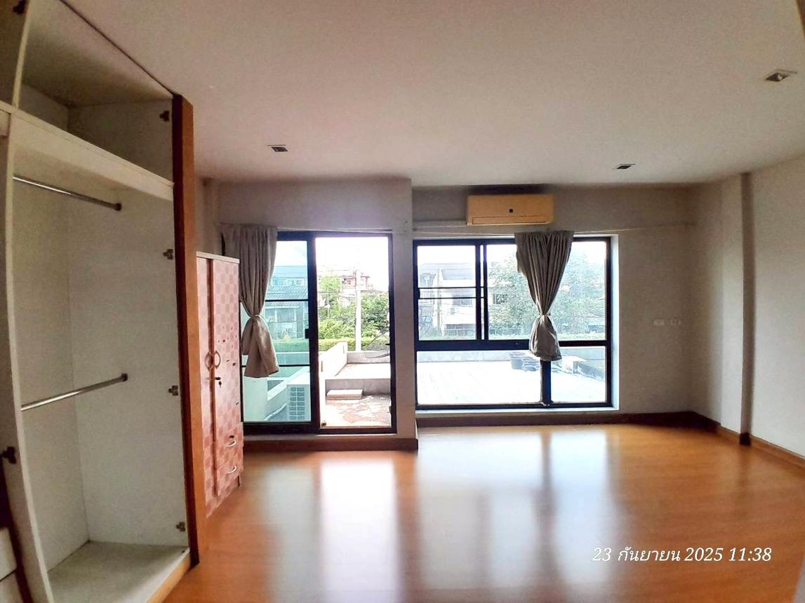 รูป ทาวน์เฮ้าส์ สำหรับขาย แกรนด์ ไอ ดีไซน์ วิภาวดี สีกัน เขตดอนเมือง กรุงเทพมหานคร - รูปที่ 23/32