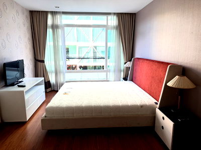 Condos for rent 700 Year Sports Arena Chiang Mai : The Unique @Nimman condo for rent 2bedrooms:  Tel. 082-3899314 (Boo)