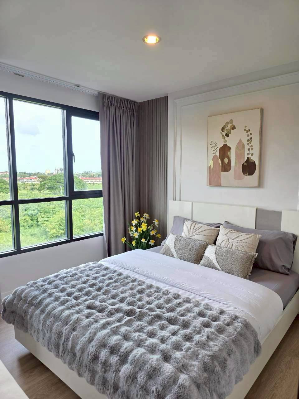 Centrio Condominium For Sell WR-04095 - image 2