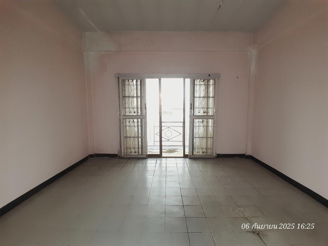 รูป อาคารพาณิชย์ สำหรับขาย รุ่งกิจวิลล่า 9 คลองสามประเวศ เขตลาดกระบัง กรุงเทพมหานคร - รูปที่ 25/32