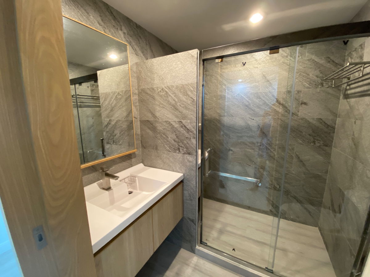 รูป Vcondo Salaya ห้องชั้น7 (ห้องริม) เครื่องใช้ไฟฟ้าครบ มีเครื่องซักผ้า วิวสนามบอล⚽️ เจ้าของห้องดูแลเองค่ะ 🪴🧺  Ig: Vcondorental - รูปที่ 7/10