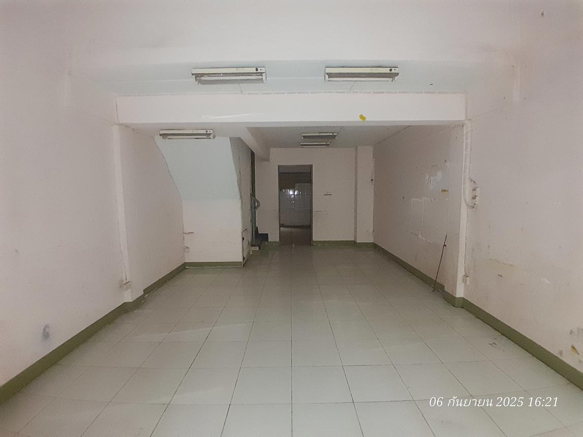 รูป อาคารพาณิชย์ สำหรับขาย รุ่งกิจวิลล่า 9 คลองสามประเวศ เขตลาดกระบัง กรุงเทพมหานคร - รูปที่ 16/32