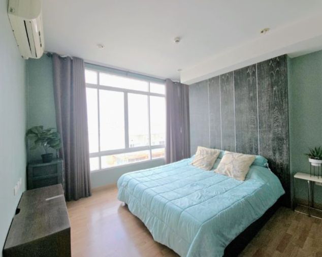 my hip condo ชั้น5 46 ตรม.  1ห้องนอน