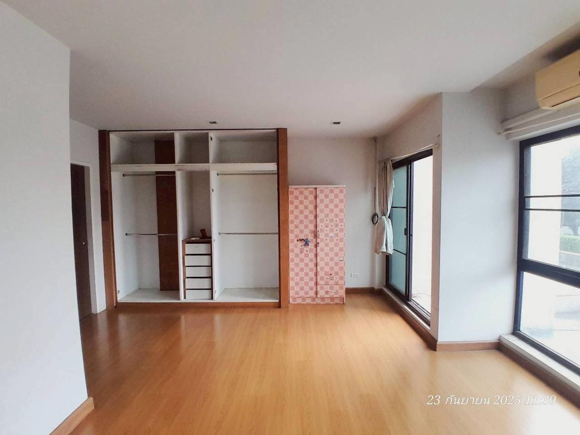 รูป ทาวน์เฮ้าส์ สำหรับขาย แกรนด์ ไอ ดีไซน์ วิภาวดี สีกัน เขตดอนเมือง กรุงเทพมหานคร - รูปที่ 24/32