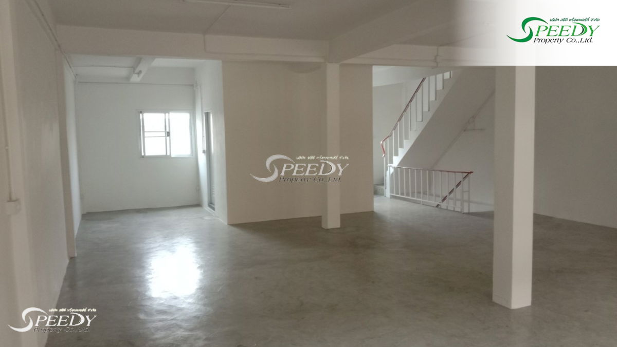 รูป ให้เช่าอาคารพาณิชย์ 3 ชั้นครึ่ง ซอยกิ่งแก้ว 32 สมุทรปราการ รีโนเวทแล้ว พร้อมใช้งาน - รูปที่ 6/9