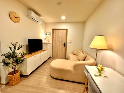 คอนโดให้เช่า : ให้เช่า! ห้องใหม่เอี่ยม ไม่เคยมีผู้เช่า พร้อมเข้าอยู่ทันที