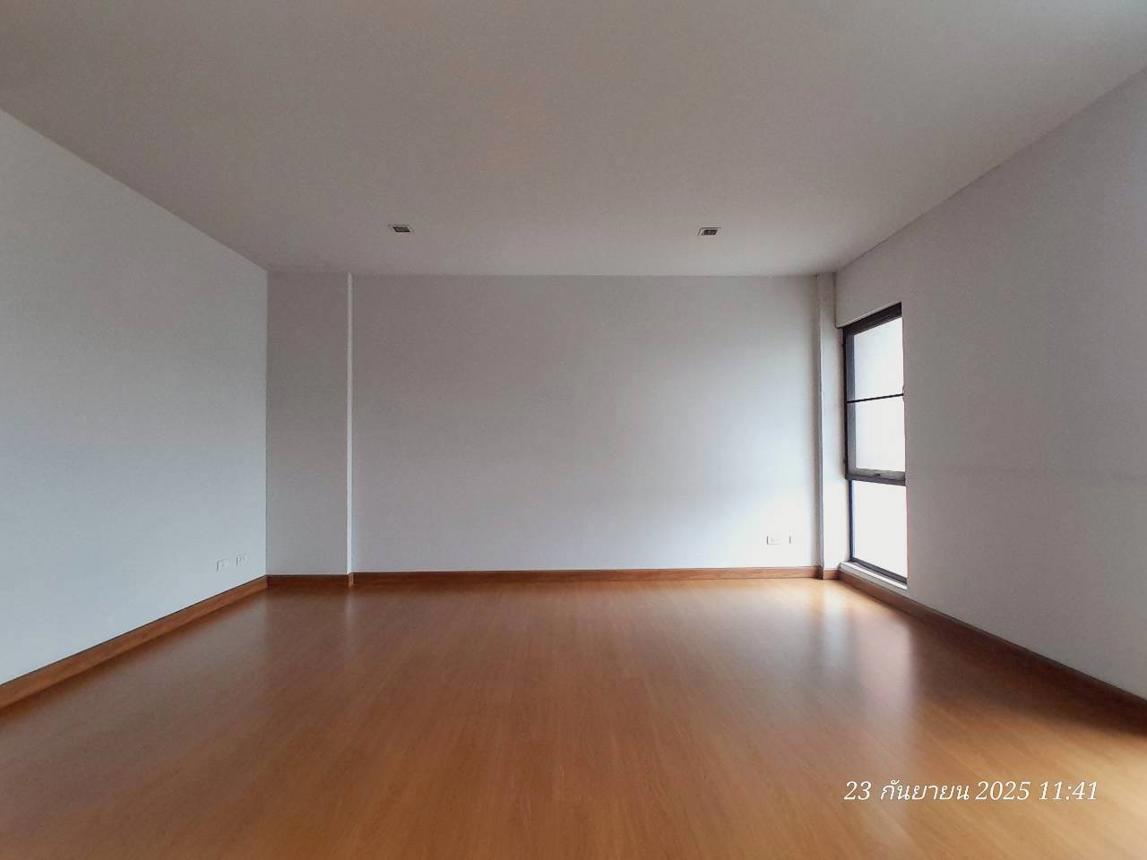 รูป ทาวน์เฮ้าส์ สำหรับขาย แกรนด์ ไอ ดีไซน์ วิภาวดี สีกัน เขตดอนเมือง กรุงเทพมหานคร - รูปที่ 28/32