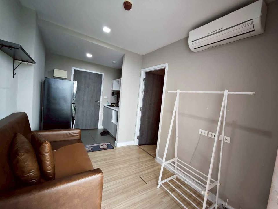 รูป ให้เช่า เมโทร ลักซ์ ริเวอร์ฟรอนท์ รัตนาธิเบศร์ มีเฟอร์นิเจอร์+เครื่องใช้ไฟฟ้าครบ - รูปที่ 2/8