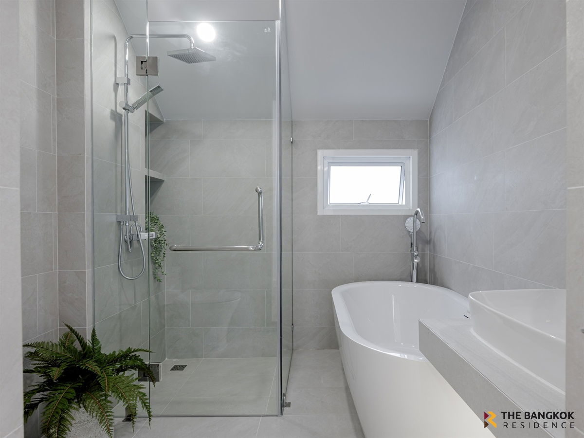 รูป 🎯ทาวน์โฮม3 ชั้น รีโนเวทใหม่ ฟีล Private Café Exclusive หลังเดียวเท่านั้น ทำเลทองหล่อ-เอกมัย - รูปที่ 17/20