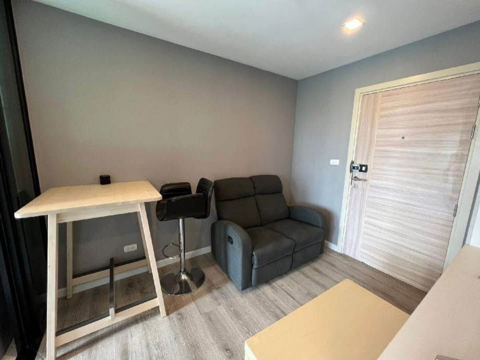 รูป ให้เช่า พอส สุขุมวิท 107 มีเฟอร์นิเจอร์+เครื่องใช้ไฟฟ้าครบ - รูปที่ 5/9