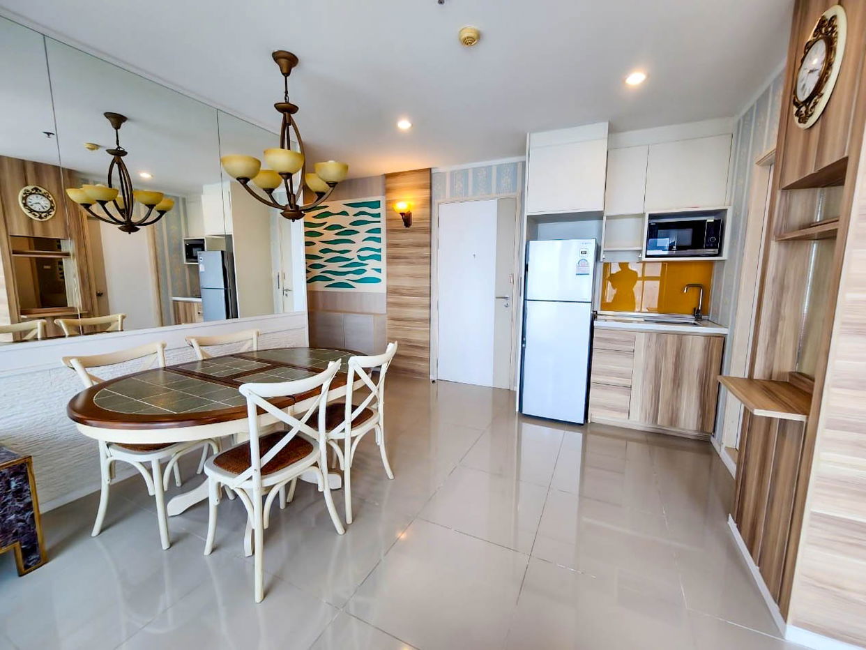 picture 2-Bed Sea View Condo for Sale at Lumpini Park Beach Jomtien - 2/12