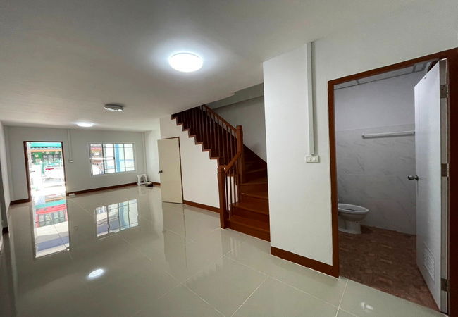 รูป ขายทาวน์เฮ้าส์ หมู่บ้านปิยวรารมย์ 3 ถนนบ้านกล้วย-ไทรน้อย อำเภอไทรน้อย นนทบุรี - รูปที่ 5/10