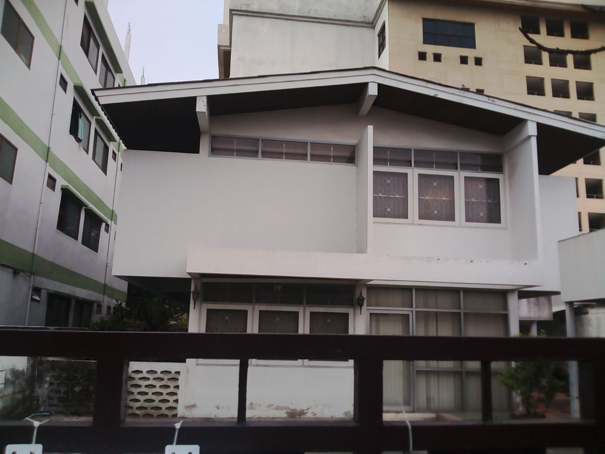 รูป ขายบ้านพระโขนง สามารถทำเป็นอพาร์ตเม้นท์5-7ชั้น ถนนในซอยลัดไปเส้นพัฒนาการได้   หรือที่พักอาศัย เข้าซอยไม่ลึก ใกล้สี่แยกคลองตัน-ถนนเพชรบุรี พระโขนง - รูปที่ 13/15