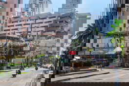 Project Premier Condominium Picture - 5/11