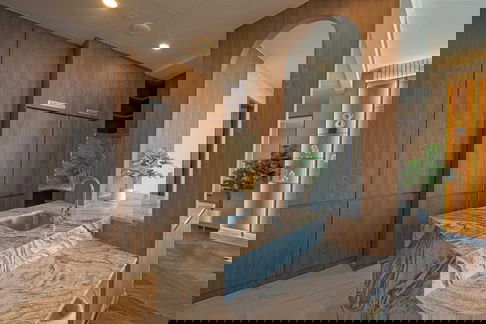 RS4311 Luxury condo for rent, The ESSE Sukhumvit 36, right next to BTS Thonglor (0 meters).