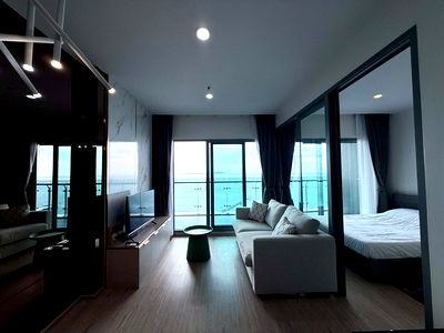 ขายคอนโด : For Sale – The Symphony Condo, Sriracha