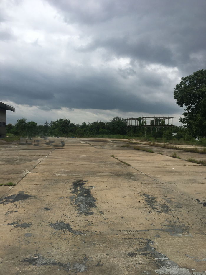 รูป  ขายที่ดินพร้อมอาคารโครงเหล็ก ขนาด 14-2-40 ไร่ - รูปที่ 11/12