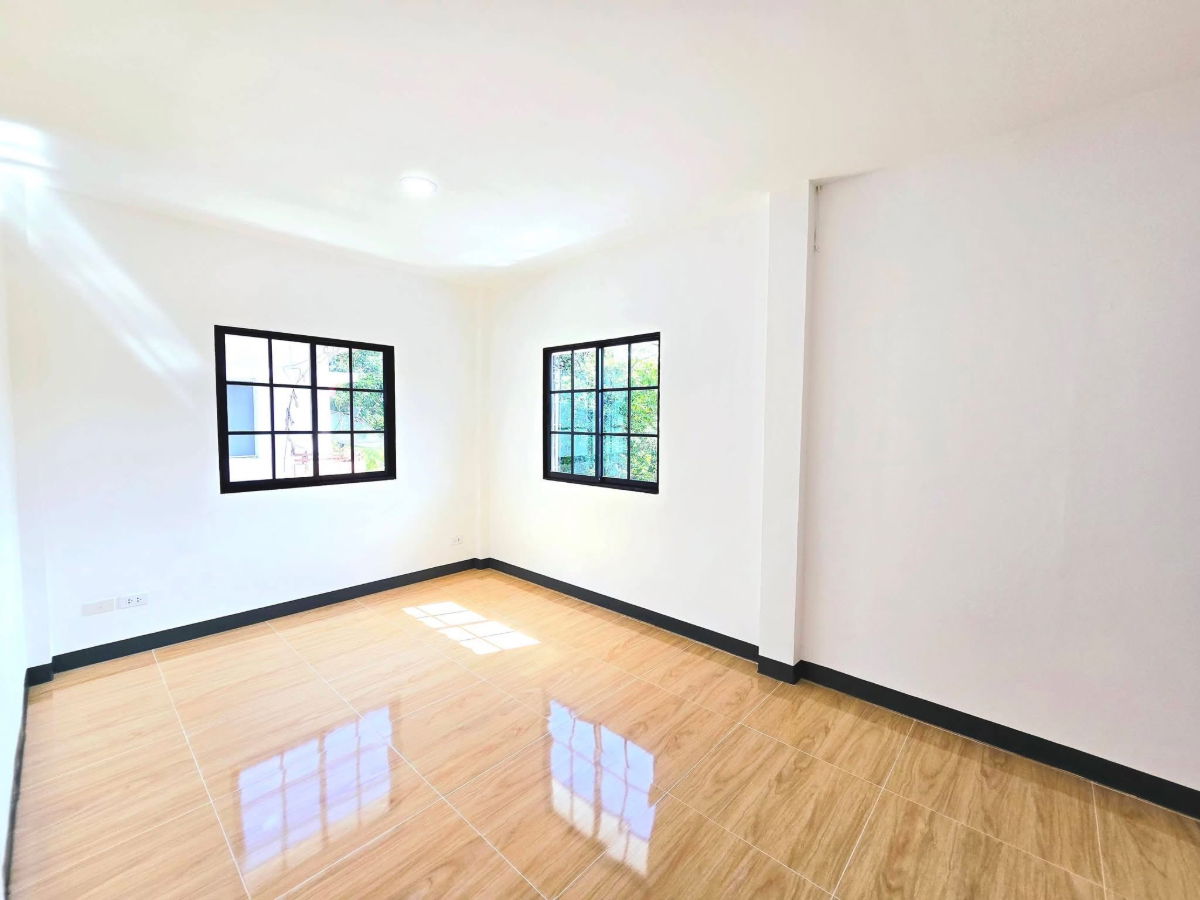 รูป 🏡 ขายบ้านเดี่ยว 2 ชั้น รีโนเวทใหม่   📍 🦁 ใกล้ ซาฟารีเวิลด์   ✨ พร้อมเข้าอยู่ ทำเลดี เดินทางสะดวก - รูปที่ 7/16