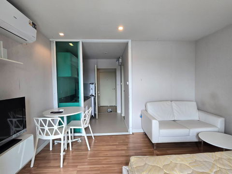 ให้เช่า🚝 We condo เอกมัย-รามอินทรา เฟอร์ฯ ครบ ราคาดี 📱Line: @promptcondo