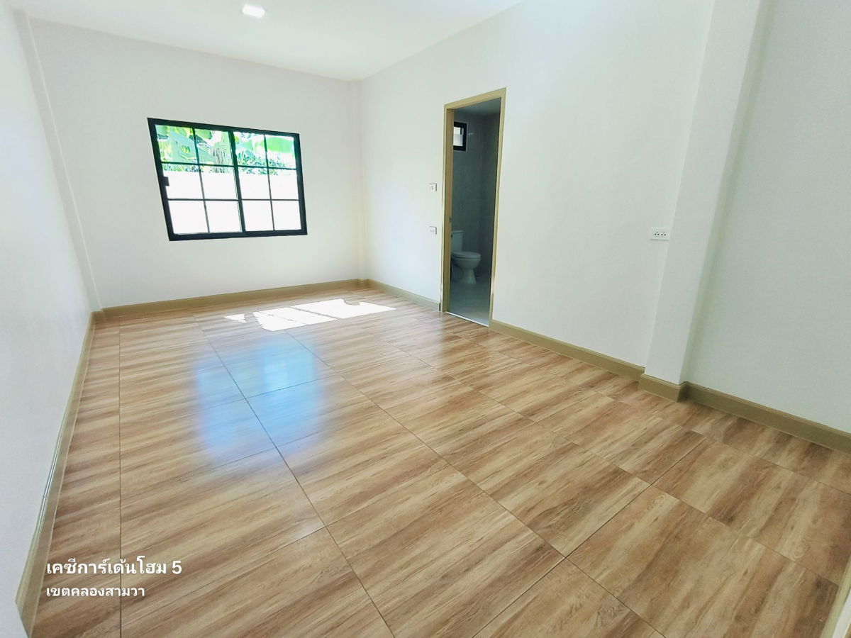 รูป บ้านเดี่ยว เนื้อที่ 73.3 ตรว. 5 ห้องนอน ทำเล มีนบุรี คลองสามวา เคซีการ์เด้นโฮม 5  นัดชมบ้าน 085-318-6868 คุณวา - รูปที่ 18/30