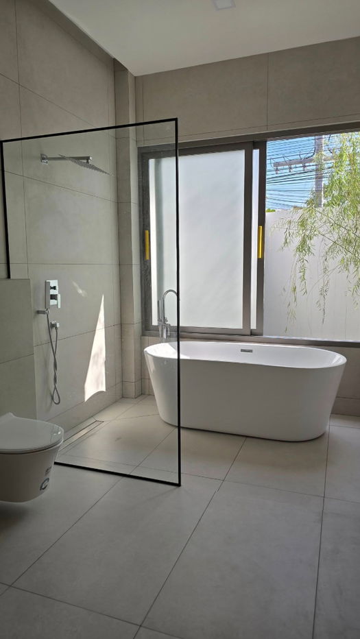 รูป ขายพูลวิลล่าหรูในพัทยา ลดแรง! พร้อมเฟอร์นิเจอร์ บิวท์อิน อ่างจากุซซี่ ทำเลชัยพฤกษ์ 2 – เขามะกอก  - รูปที่ 14/17