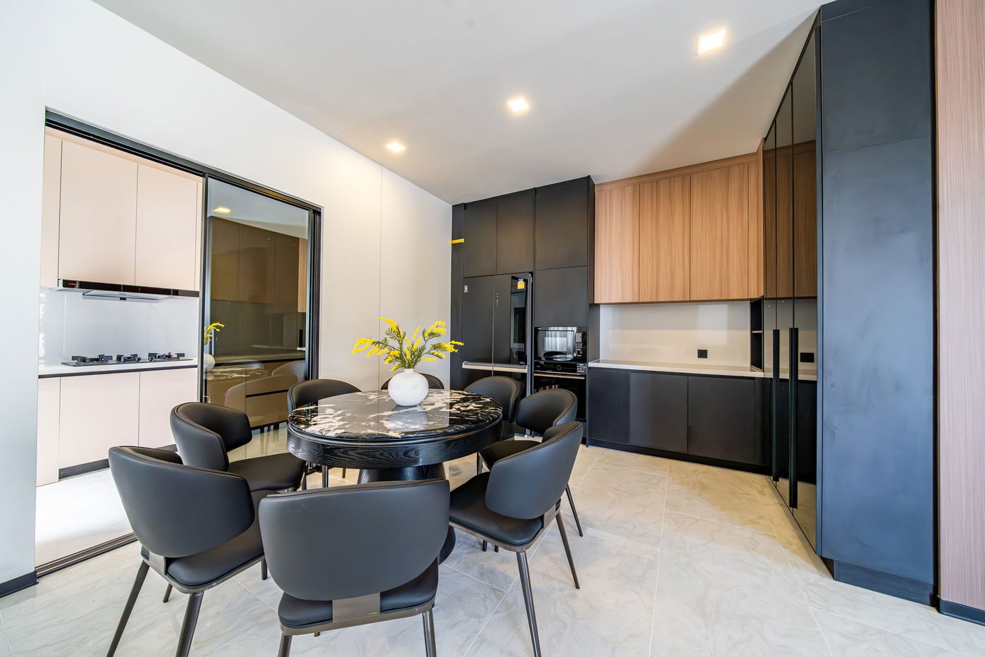 picture Two-Storey Pool Villa for Sale in East Pattaya - 3/15