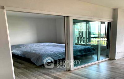 Condos for sale : 1-BR Condo at The Key Sathorn-Ratchapreuk near BTS Wutthakat (ID 818392)